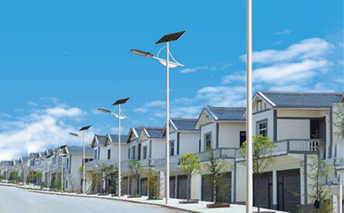 正宁太阳能路灯配置与在乡村道路照明中的应用